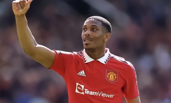 亚马尔并不 亚马尔并不